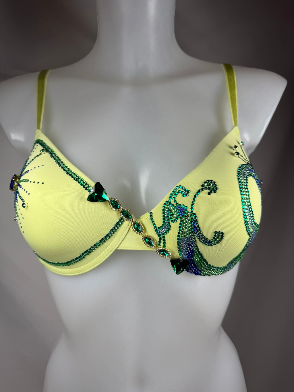 Bra of Jade