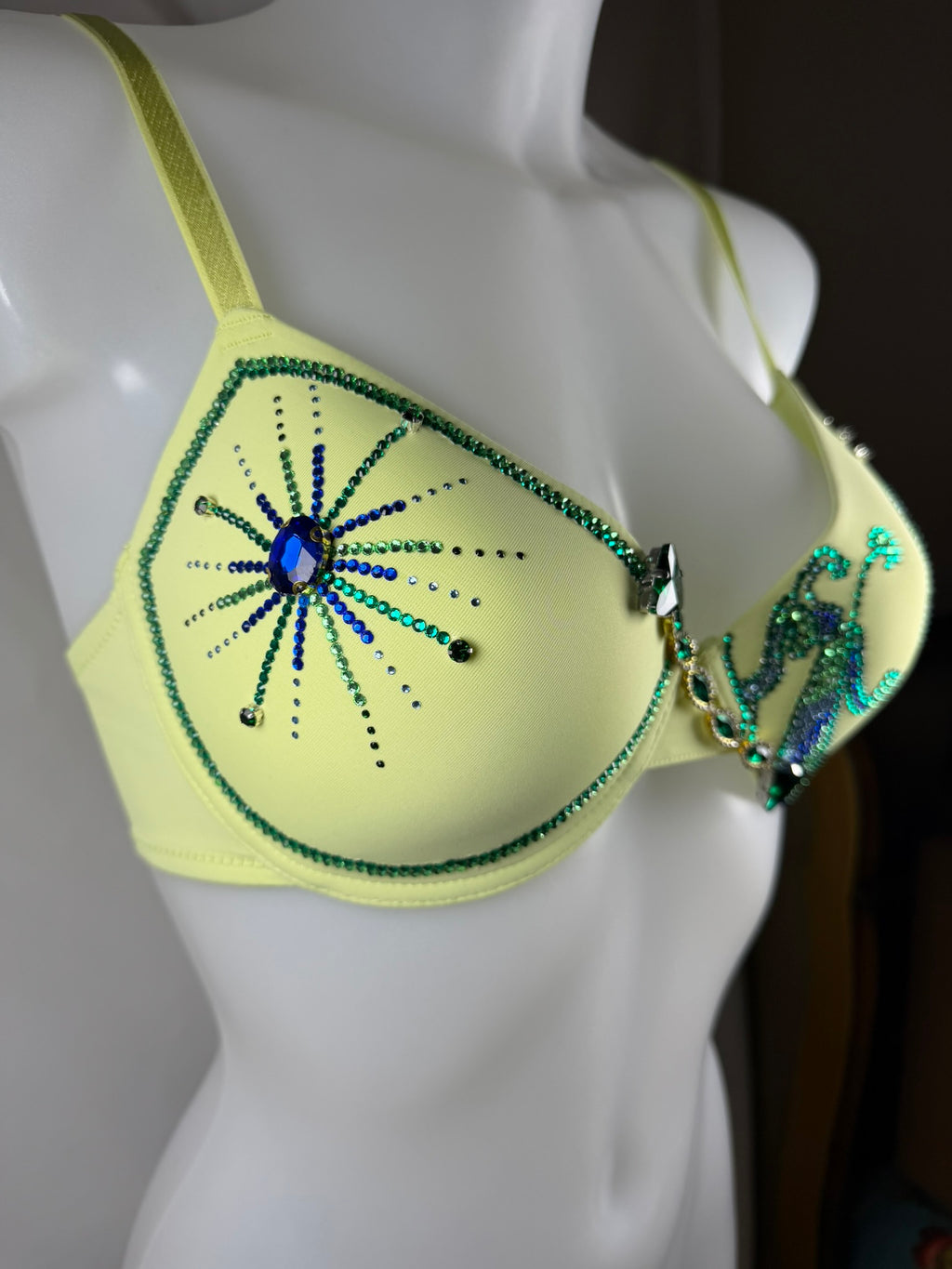 Bra of Jade