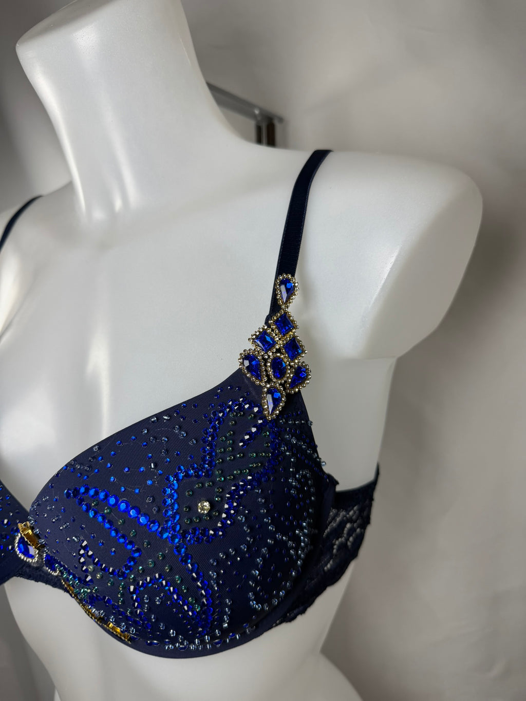 Bra of Ayan