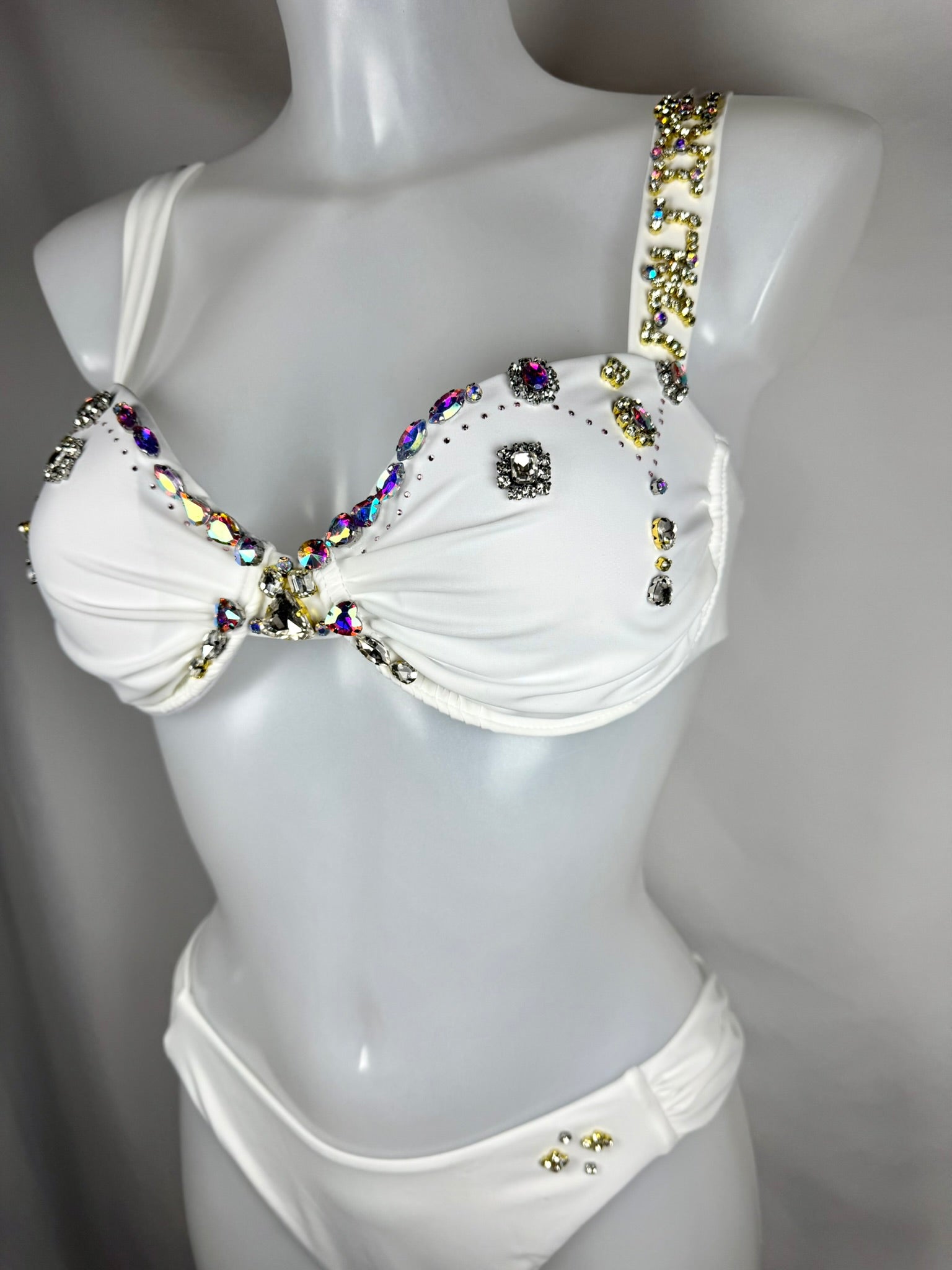 Eve bikini