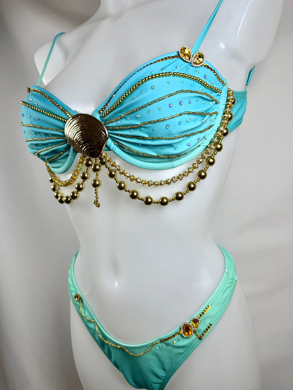Ñamaka bikini