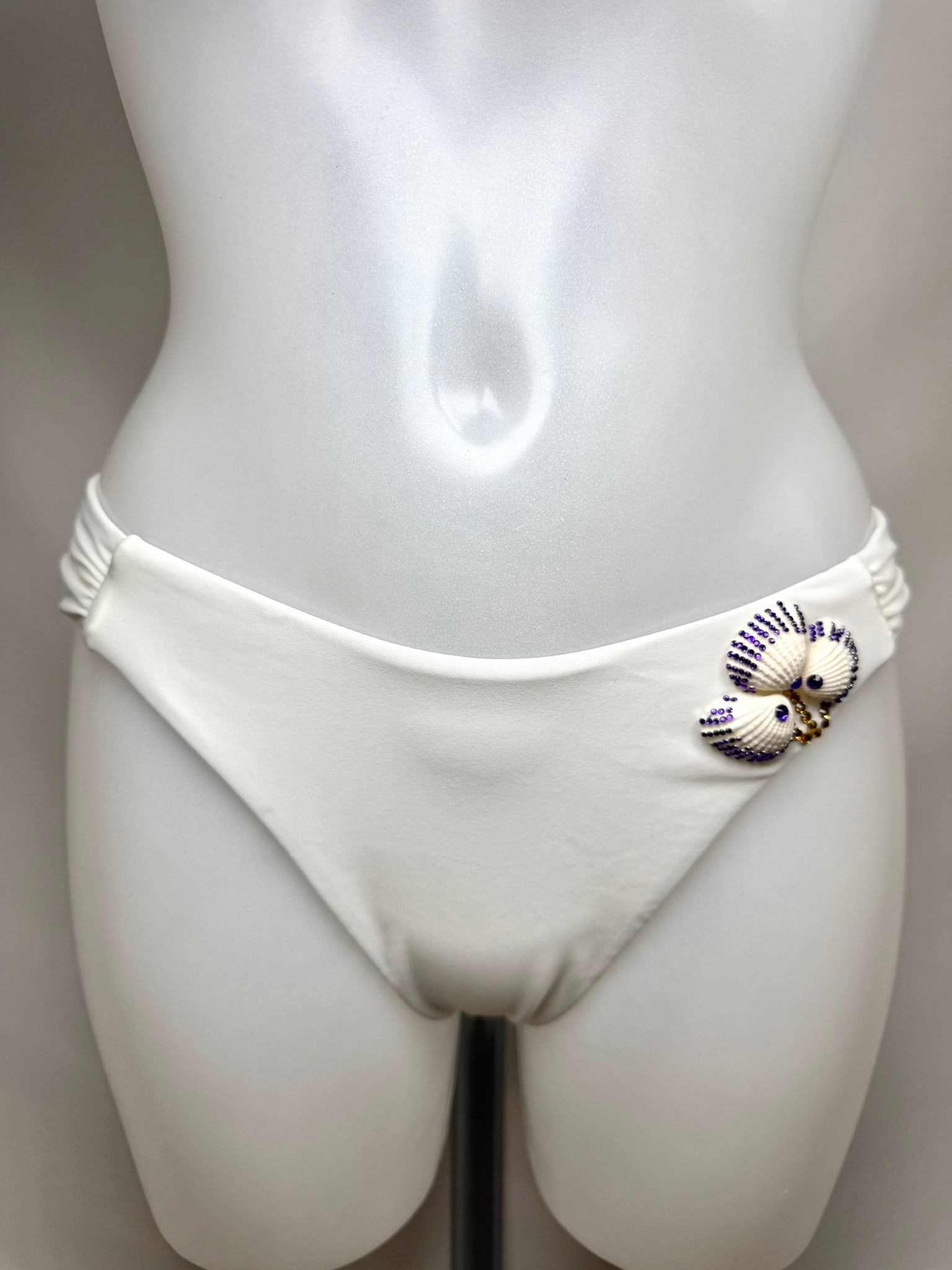 Ligeia bikini